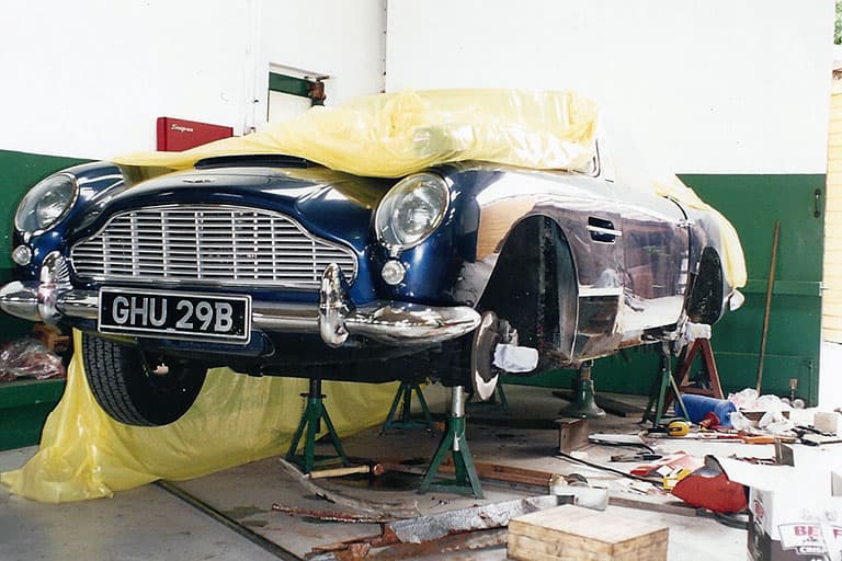 db5_convertible_blue_restoration--04