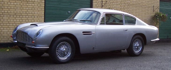 Aston Martin DB6